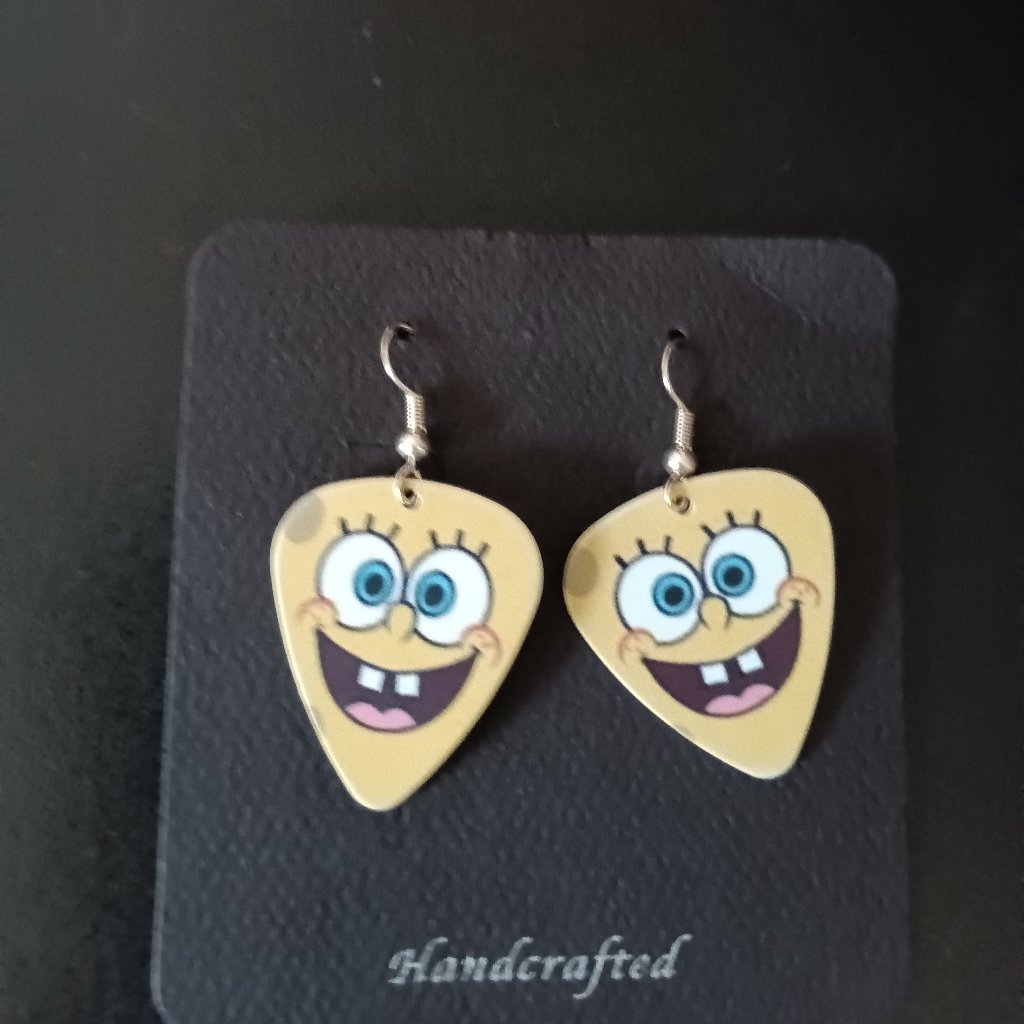 Spongebob Squarepants Guitar Pick Earrings 10$